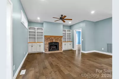 2500 S Blackstock Road, Landrum, SC 29356 - Photo 12