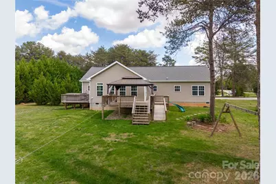 2500 S Blackstock Road, Landrum, SC 29356 - Photo 12