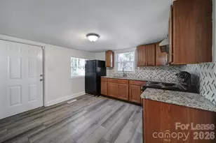 2958 Reid Ave, Charlotte, NC 28208 - Photo 6