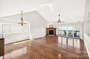 86 Distant View Dr, Asheville, NC 28803 - Photo 10