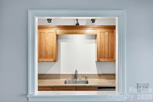 86 Distant View Dr, Asheville, NC 28803 - Photo 40