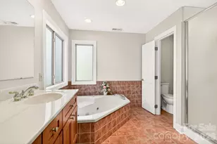 86 Distant View Dr, Asheville, NC 28803 - Photo 14