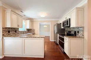 6218 Old Corral St, Charlotte, NC 28277 - Photo 10