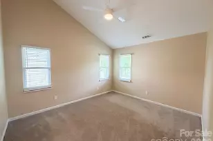 6218 Old Corral St, Charlotte, NC 28277 - Photo 4