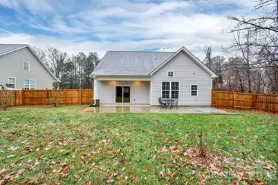 10615 Forest Drive, Matthews, NC 28105 - Photo 26