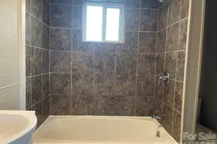 7686 Shoupes Grove Church Rd, Hickory, NC 28602 - Photo 28