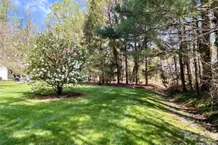 3011 N Essex Ct, Hendersonville, NC 28791 - Photo 8