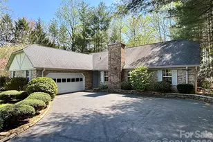 3011 N Essex Ct, Hendersonville, NC 28791 - Photo 1