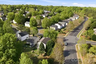 2028 Harrison Park Dr, Waxhaw, NC 28173 - Photo 32