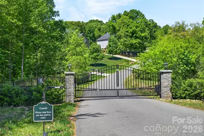 121 Leeward Shoals Lane, Mooresville, NC 28117 - Photo 2
