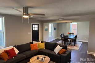 806 4th St Dr NW, Hickory, NC 28601 - Photo 10