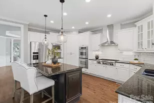 1007 Ainsdale Dr, Matthews, NC 28104 - Photo 14