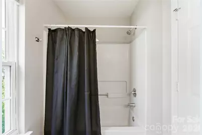 921 Grass Hollow Court, Charlotte, NC 28216 - Photo 14