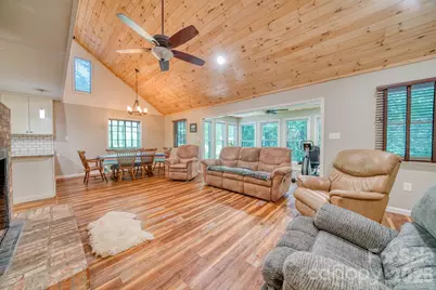 46 Wahuhu Court, Brevard, NC 28712 - Photo 8