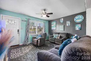 19 Claridge Ct, Newton, NC 28658 - Photo 4