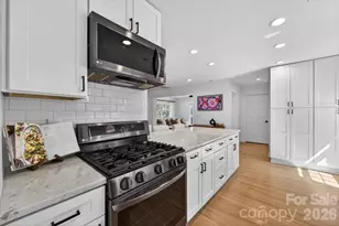 3817 Flowerfield Rd, Charlotte, NC 28210 - Photo 14