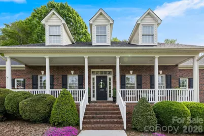 1004 Ashley Place, Belmont, NC 28012 - Photo 2