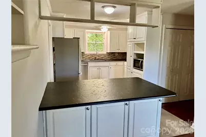 2730 4th Street Place NW, Hickory, NC 28601 - Photo 12