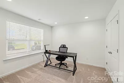 2046 McDonald Drive, Charlotte, NC 28216 - Photo 10