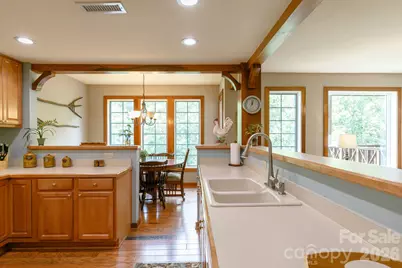 222 Creekside Way #D202, Burnsville, NC 28714 - Photo 10