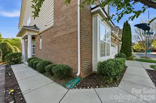4418 Forest Gate Ln, Charlotte, NC 28270 - Photo 2