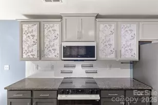 5904 Ellimar Field Ln, Charlotte, NC 28215 - Photo 12