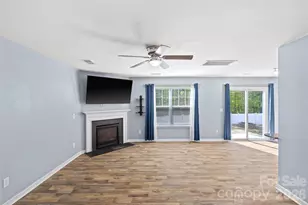 5904 Ellimar Field Ln, Charlotte, NC 28215 - Photo 20