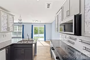 5904 Ellimar Field Ln, Charlotte, NC 28215 - Photo 14