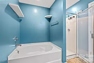 5904 Ellimar Field Ln, Charlotte, NC 28215 - Photo 32