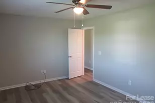 174 Glen-Gar Dr, Lincolnton, NC 28092 - Photo 12