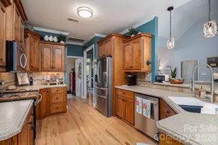 1013 Marguerite Dr, Lowell, NC 28098 - Photo 16