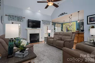 1013 Marguerite Dr, Lowell, NC 28098 - Photo 12