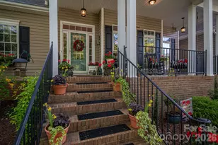 1013 Marguerite Dr, Lowell, NC 28098 - Photo 2