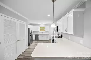 7000 Owens Ct, Lowell, NC 28098 - Photo 10