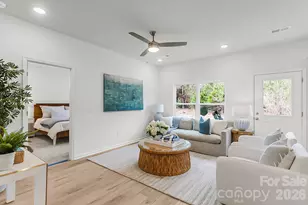 13917 Stillwood Pl, Matthews, NC 28105 - Photo 2