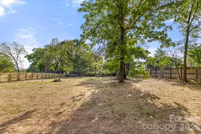 918 N New Hope Road, Gastonia, NC 28054 - Photo 36