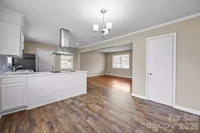219 Dixon Drive, Columbia, SC 29203 - Photo 4