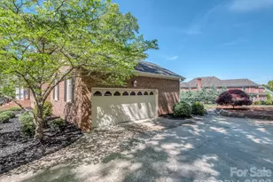 1636 Heatherloch Dr, Gastonia, NC 28054 - Photo 4