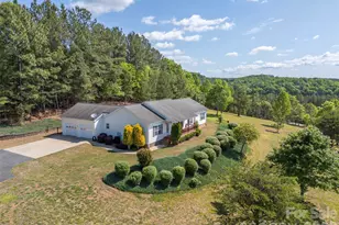 456 River Rd, Rutherfordton, NC 28139 - Photo 4