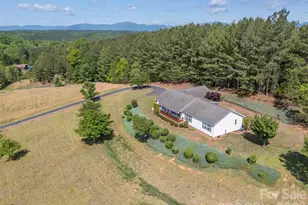 456 River Rd, Rutherfordton, NC 28139 - Photo 2