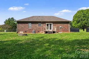 4936 Tumbling Creek Rd, Conover, NC 28613 - Photo 16