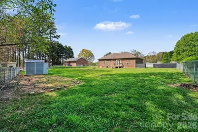 4936 Tumbling Creek Road, Conover, NC 28613 - Photo 14