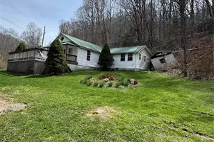 63 Jeffrey Franklin Ln, Newland, NC 28657 - Photo 2