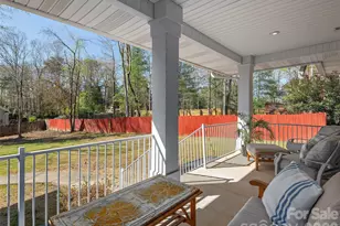 508 Pinchot Dr, Asheville, NC 28803 - Photo 10