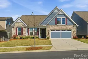 7117 Jolly Brk Dr, Charlotte, NC 28215 - Photo 1