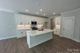 127 Viburnum Rd, Waxhaw, NC 28173 - Photo 2