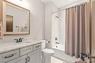 815 W Kingston Ave, Charlotte, NC 28203 - Photo 26