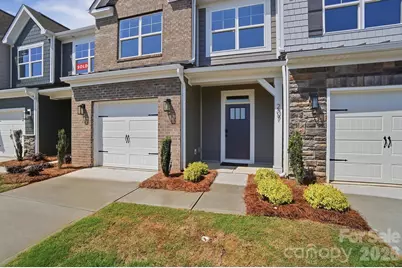 207 Viburnum Road, Waxhaw, NC 28173 - Photo 2