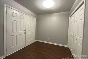 206 W 15th St, Newton, NC 28658 - Photo 6