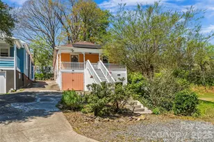 66 Adams St, Asheville, NC 28801 - Photo 24